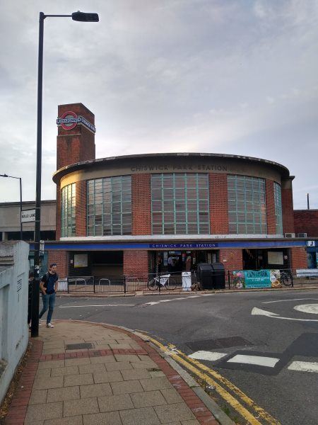 Chiswick Park station